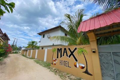 Max Hotel Nungwi 3*