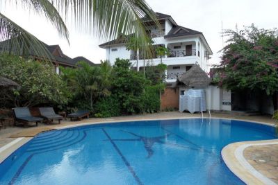 Langi Langi Beach Bungalows 3*