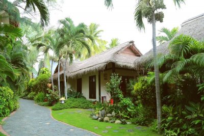 Bamboo Village Beach Resort & Spa 4*
