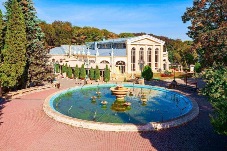 Ессентуки: Оздоровительный Отдых - Россия