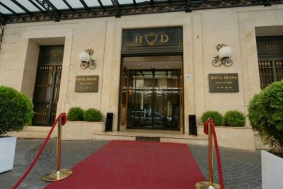 Diana Roof Garden 4*