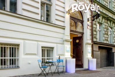 Royal Court Hotel 4*