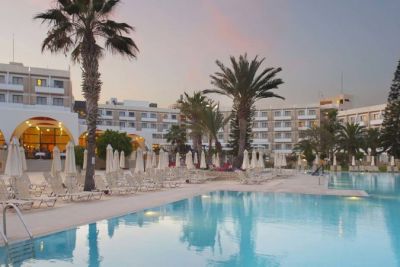 Louis Phaethon Beach 4*