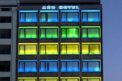 Athens Center Square 3*