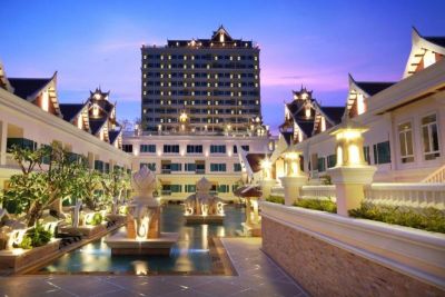 Grand Pacific Sovereign Resort & Spa 4*