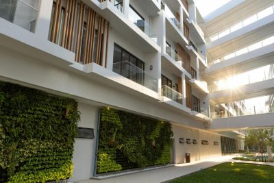 Laya Suites & Residences 4*