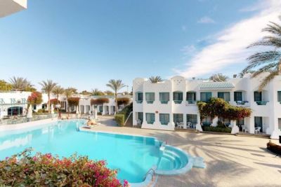 Falcon Hills 3*