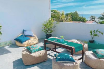 Kue Hotel (Ex. Aquzz Inn Maafushi) 3*