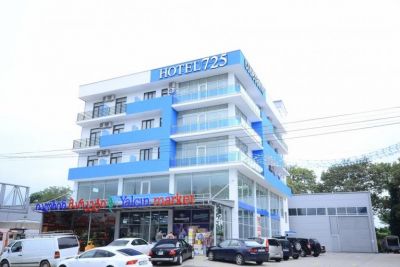 725 B Hotel 3*