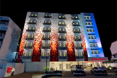 Easy Planet Patong (Ex. Red Planet Patong) 3*