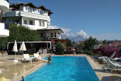 Naturella Hotel & Apart 3*