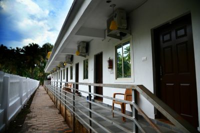 Arambol Paradise Village Resort 1*