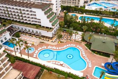 Holiday Park Resort 5*