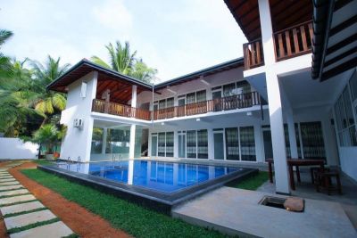 Hikka Villa Ritas  3*