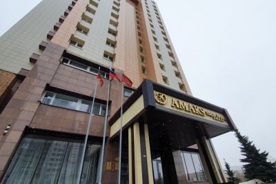 Амакс Сафар 3*