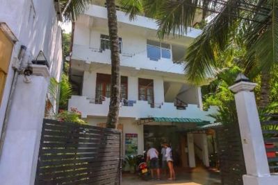 Holiday Inn Unawatuna 2*