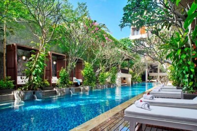 Jambuluwuk Oceano Seminyak 4*