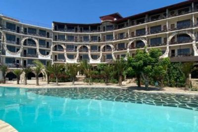 Palumbo Waves 4*