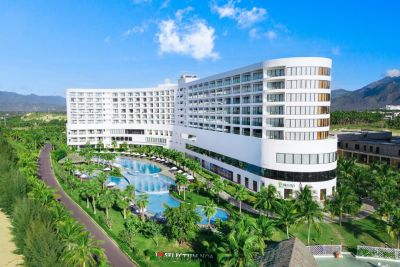 Selectum Noa Resort Cam Ranh 5*