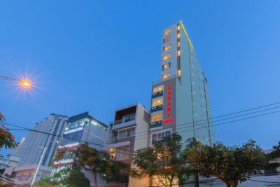 Canary Nha Trang Hotel 3*