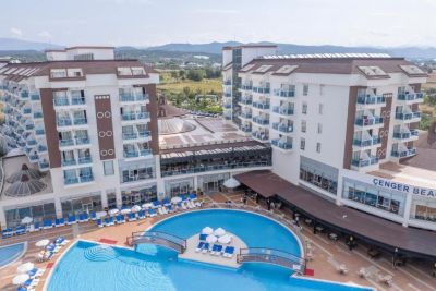 Cenger Beach 5*