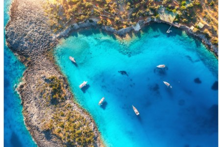 Утро начинается с моря: пляжная история - Турция