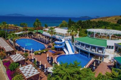 Golden Beach Resort & Spa 4*