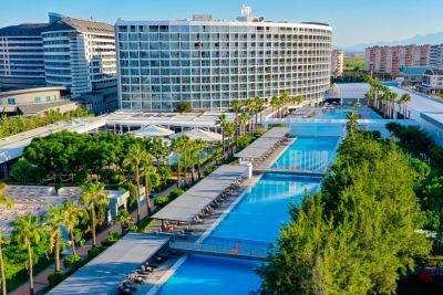 Crystal Centro Pearl Collection 5*