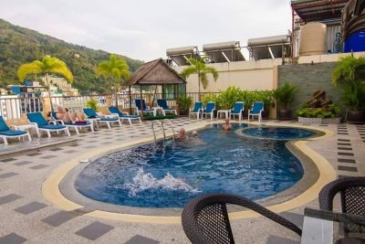 Patong Hemingways 3*