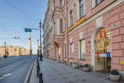 Невский Берег 122 3*